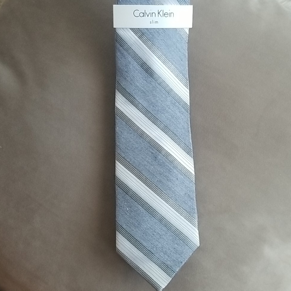🆕️Calvin Klein Slim Tie